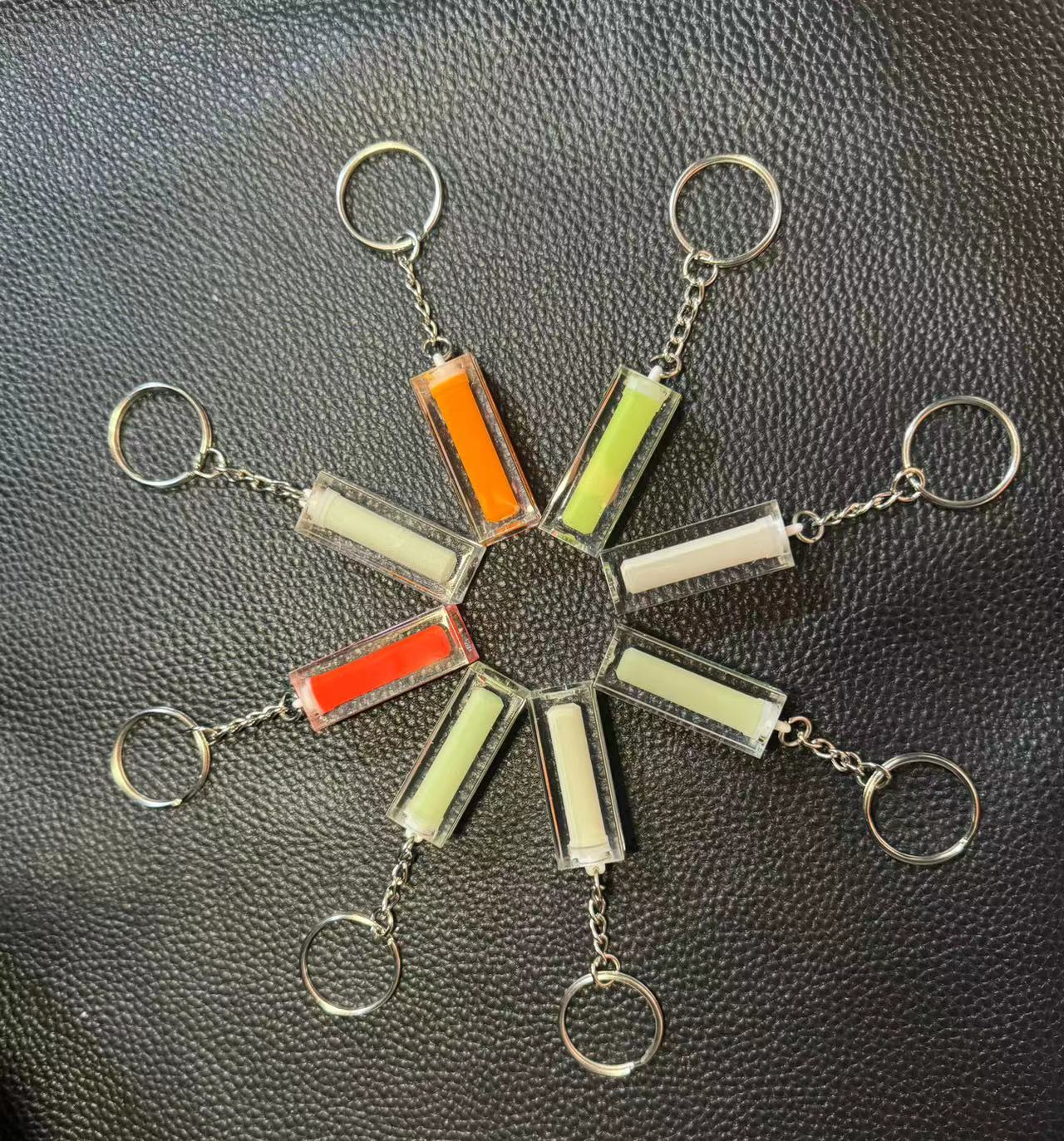 Ciondolo Nightglow, ciondolo p - Tritium Gas Tube recensione e prezzo