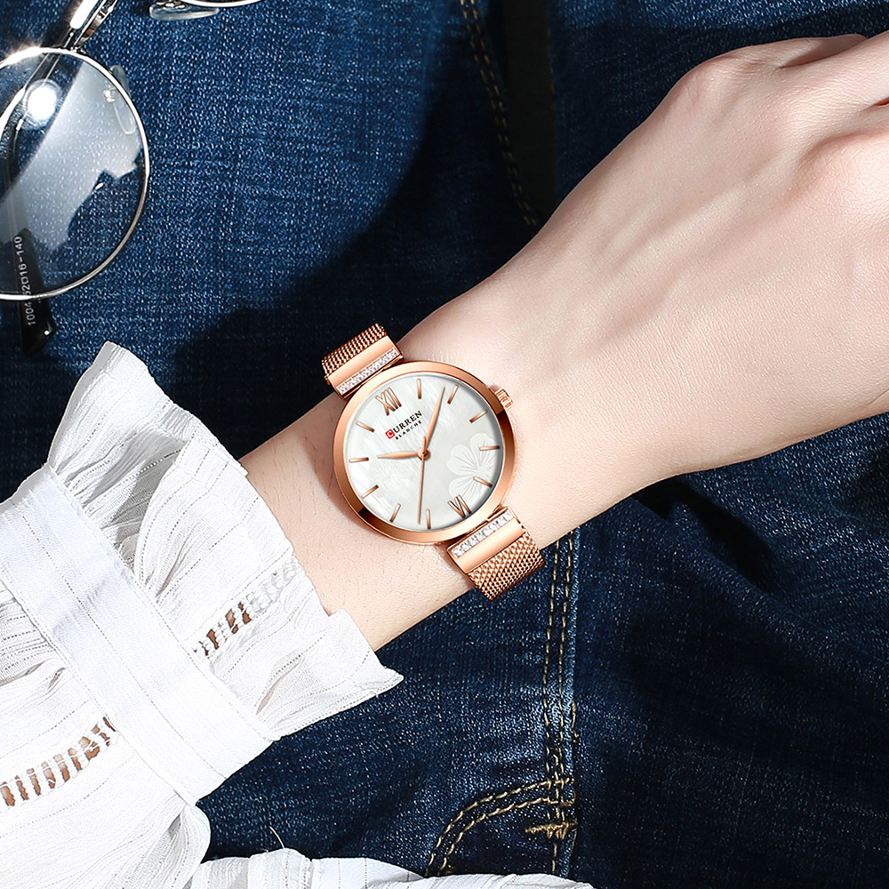 CURREN 9067 Orologio al Quarzo - Mesh Stainless Strap recensione e prezzo
