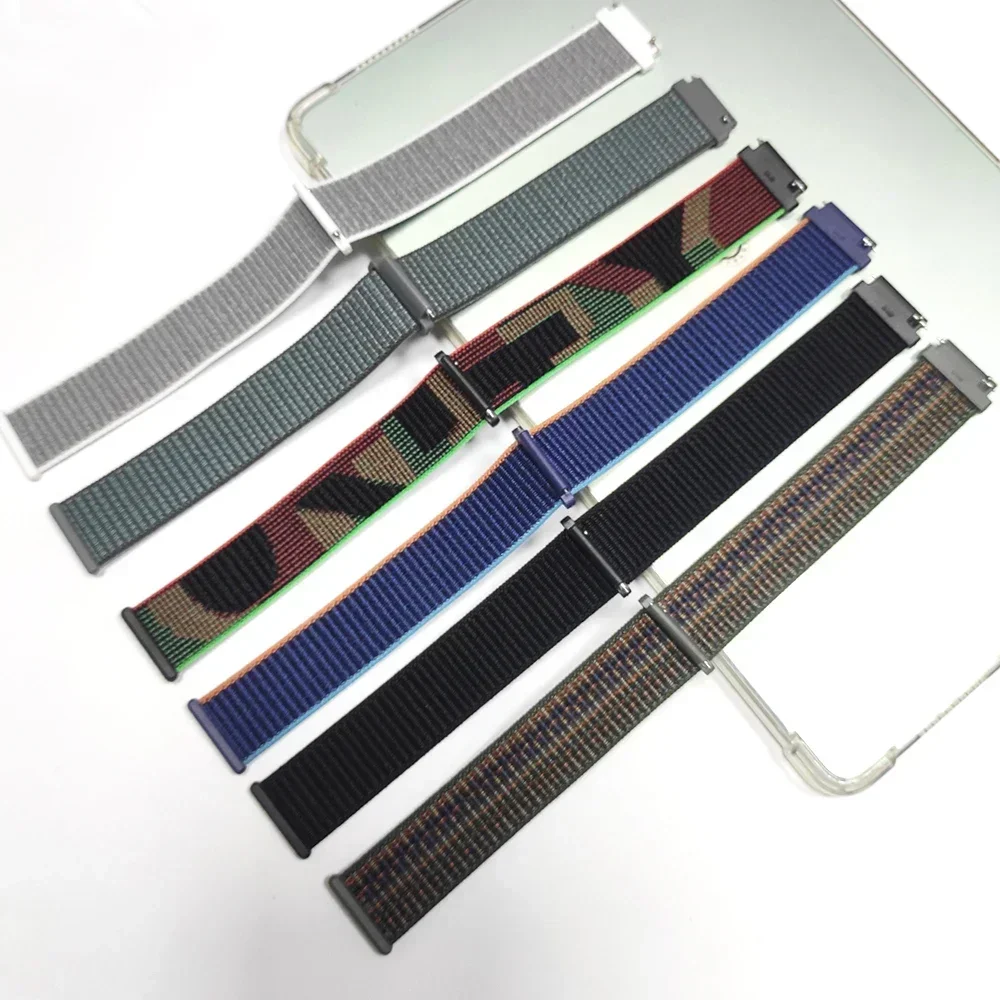 Cinturino in nylon intrecciato - Smartwatch Oppo Watch recensione e prezzo