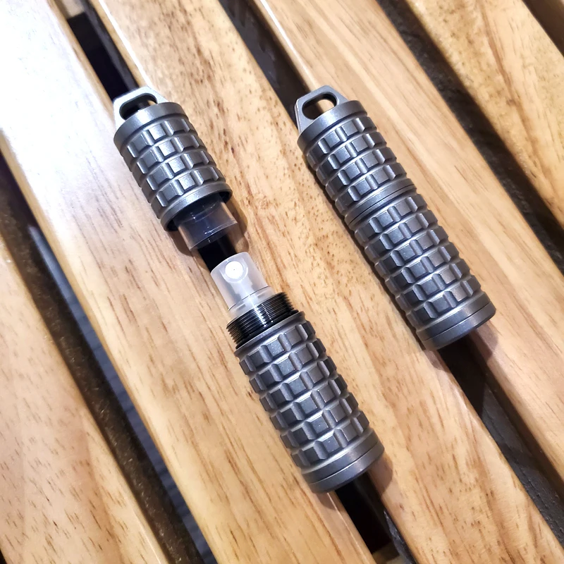 EDC lega di titanio Paracord c - Tritium Gas Tube recensione e prezzo