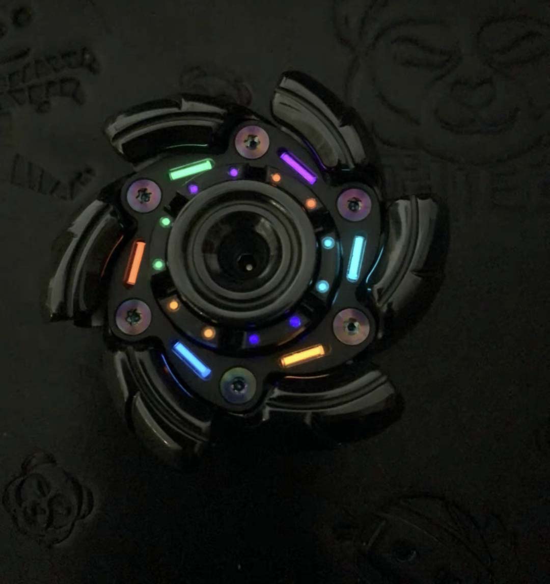 Confezione da 8 luci di emerge - Tritium Gas Tube recensione e prezzo
